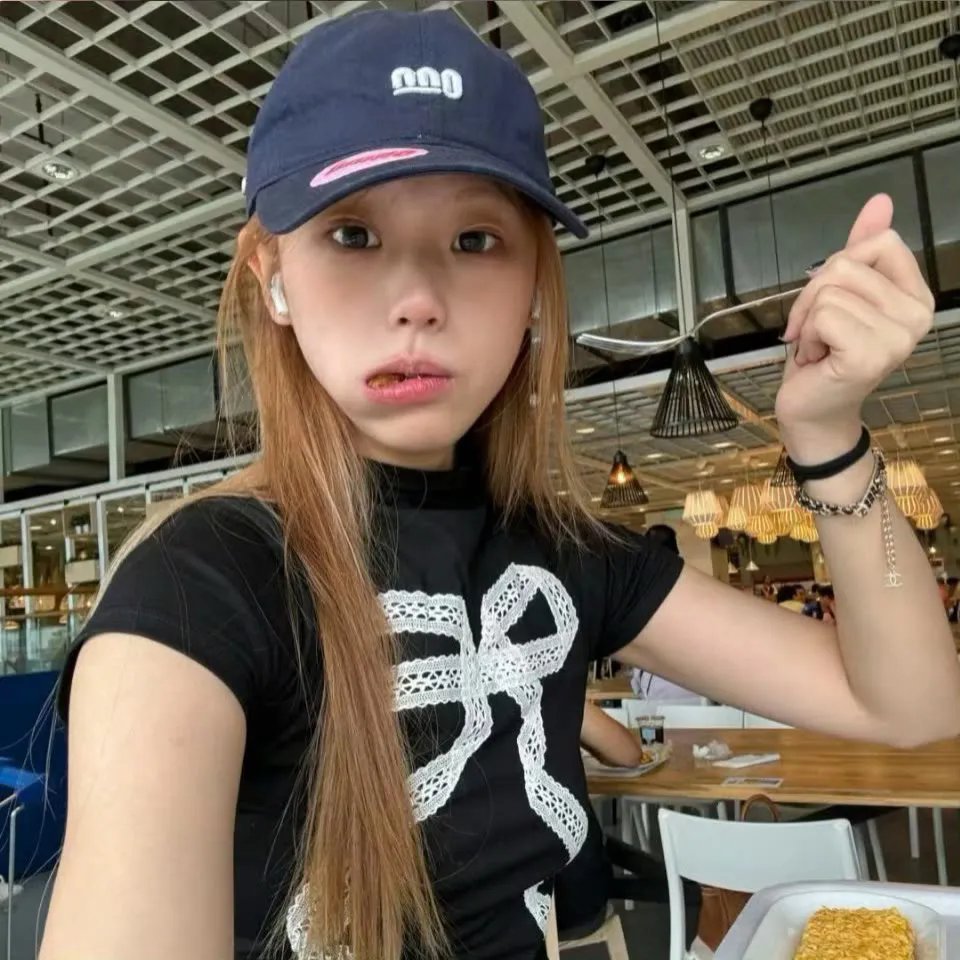 Everybody Loves Diamonds